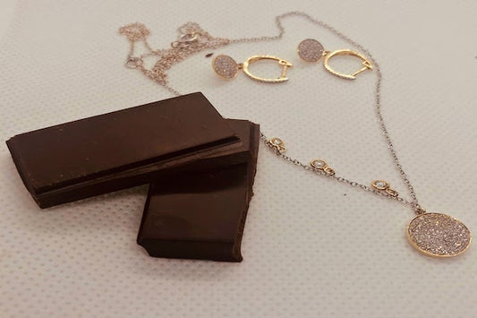 Is Dark Chocolate Healthy for love and relationships?